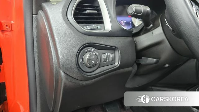 Jeep Renegade id 4966530 из Кореи 21