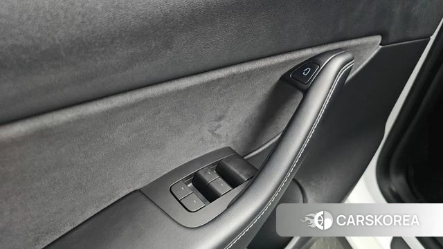 Tesla Model Y id 4951848 из Кореи 21