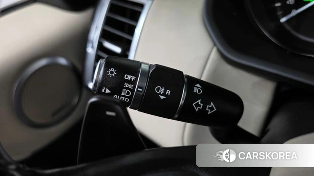 Land Rover Discovery 5 id 4967700 из Кореи 21