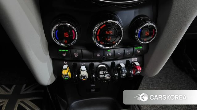 Mini Cooper S id 4922312 из Кореи 21