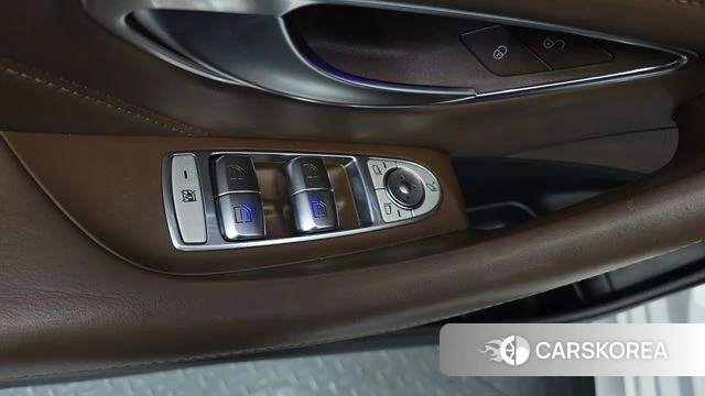 Mercedes-Benz E-Class W213 id 4943733 из Кореи 21