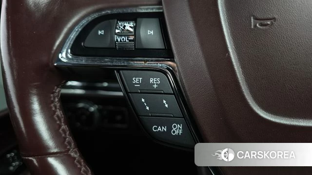 Lincoln Navigator 4th generation id 4992311 из Кореи 21