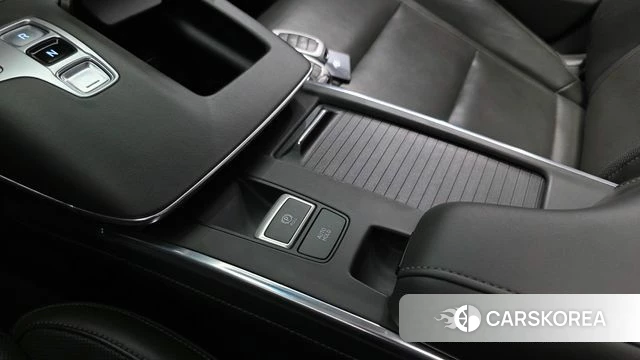 Hyundai The New Grandeur IG Hybrid id 4976929 из Кореи 21