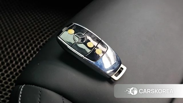 Mercedes-Benz E-Class W213 id 4997749 из Кореи 21