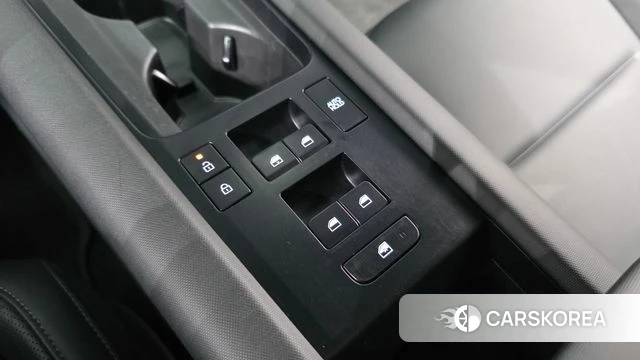 Hyundai Ionic 6 id 5045792 из Кореи 21