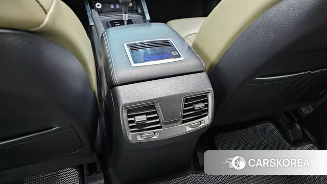 Ssangyong The New Rexton Sports Cannes id 5021795 из Кореи 21
