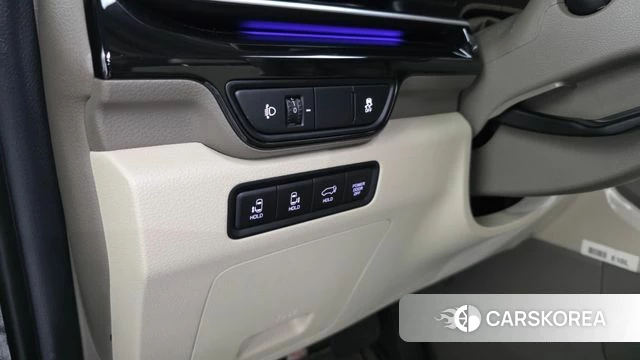 Kia The New Carnival 4th Generation id 5032754 из Кореи 21