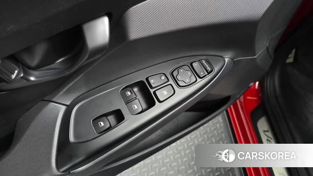 Hyundai Veloster (JS) id 4937786 из Кореи 21