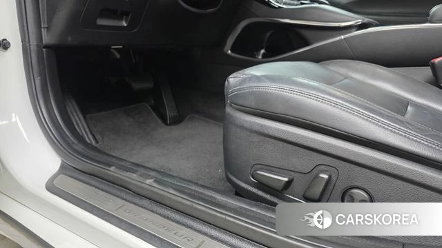 Hyundai The New Grandeur IG id 4794005 из Кореи 21