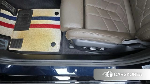 BMW 5 Series (G60) id 5045913 из Кореи 21