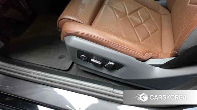 BMW 5 Series (G60) id 5026361 из Кореи 21