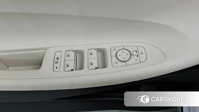 Hyundai The New Grandeur IG id 4936007 из Кореи 21