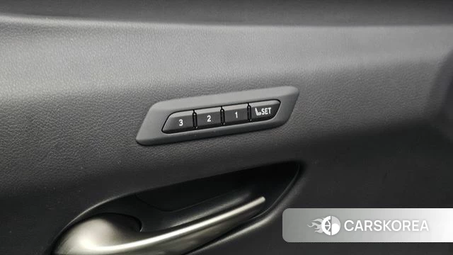 Lexus UX250h id 4987811 из Кореи 21