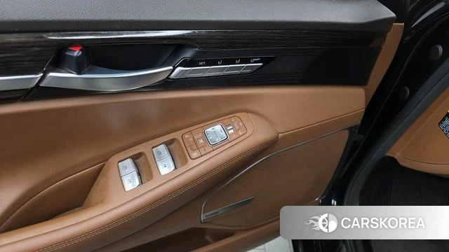 Genesis G90 id 4943465 из Кореи 21