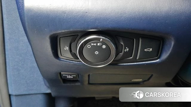 Lincoln Continental 10th Generation id 5023905 из Кореи 21