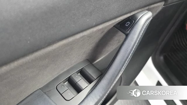 Tesla Model Y id 5040829 из Кореи 21