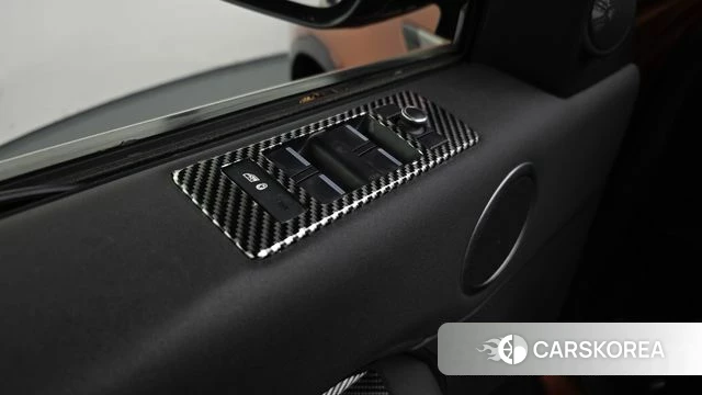 Land Rover Discovery 5 id 5028846 из Кореи 21