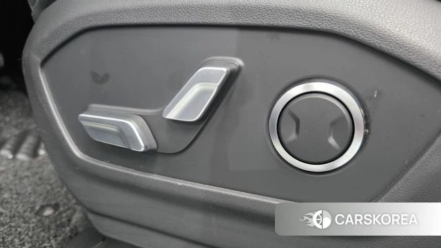 Hyundai Santa Fe (MX5) id 5021665 из Кореи 21