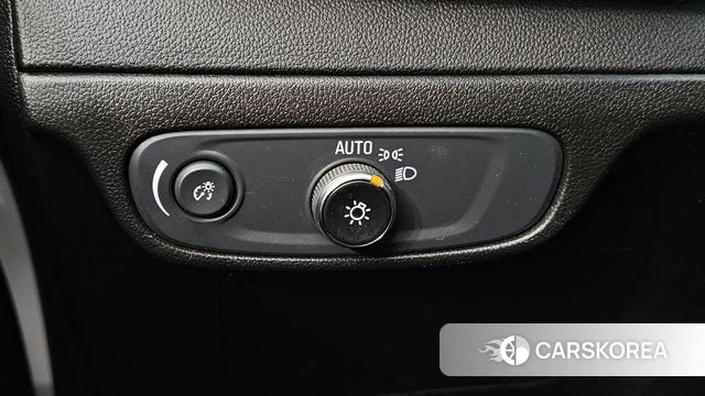 Chevrolet (GM Daewoo) New Bolt EV id 5033843 из Кореи 21