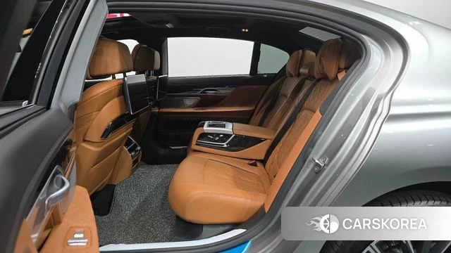 BMW 7 Series (G11) id 5040577 из Кореи 21