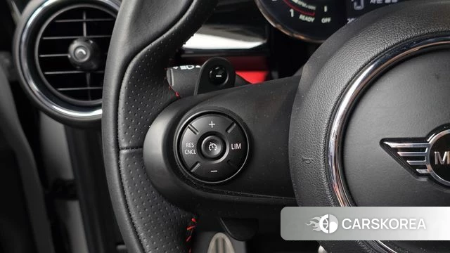 Mini Cooper S id 5028294 из Кореи 21