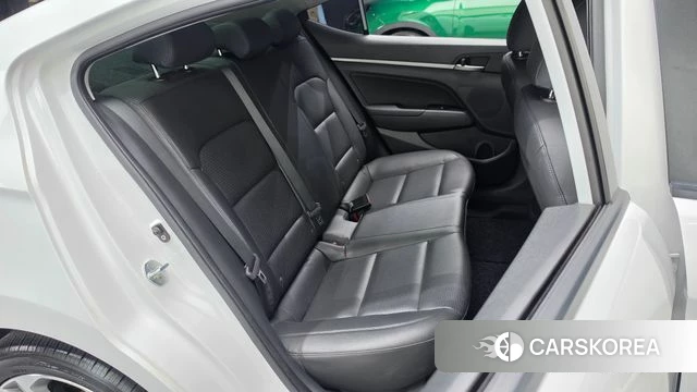 Hyundai Avante AD id 4993492 из Кореи 21