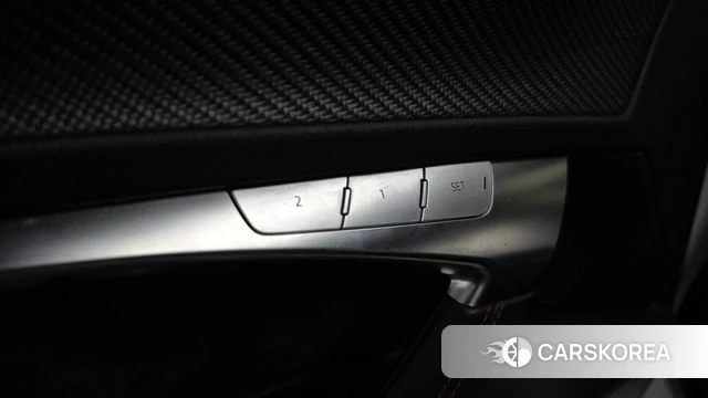 Audi RS6 (C8) id 4636896 из Кореи 21