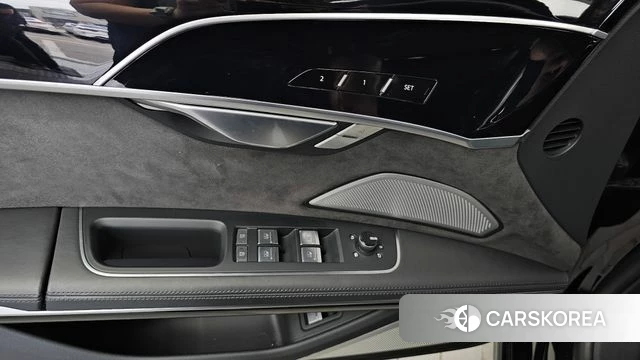 Audi A8 (D5) id 4976648 из Кореи 21