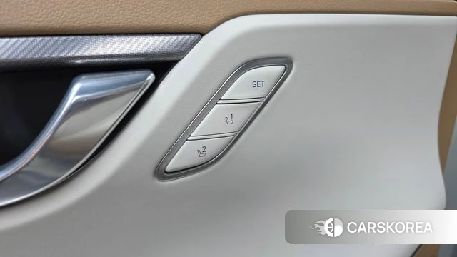 Hyundai The New Grandeur IG Hybrid id 5040724 из Кореи 21