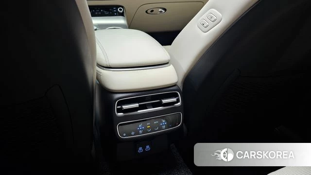 Genesis GV70 id 4921111 из Кореи 21