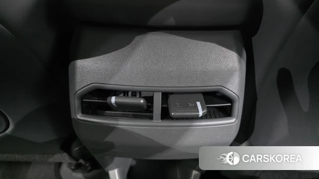 Kia EV3 id 5021218 из Кореи 21