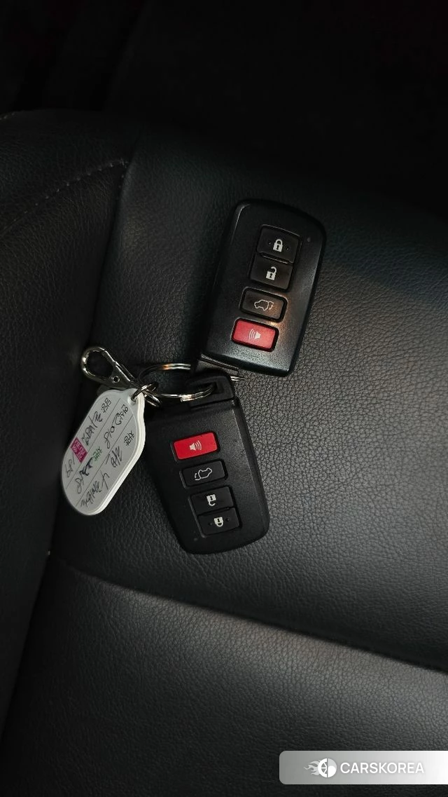 Toyota RAV4 id 5029494 из Кореи 21