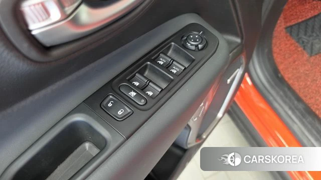 Jeep Renegade id 4936715 из Кореи 21