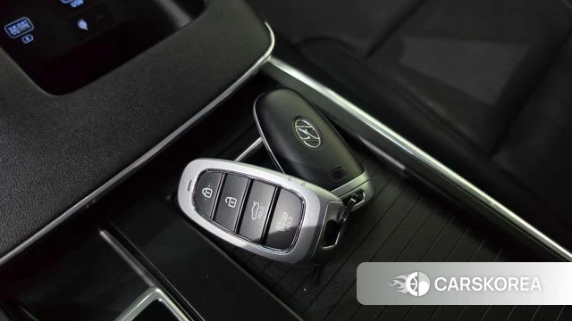 Hyundai The New Grandeur IG id 5003980 из Кореи 22