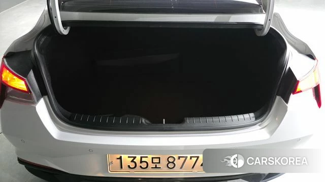 Hyundai Avante (CN7) id 4942018 из Кореи 22