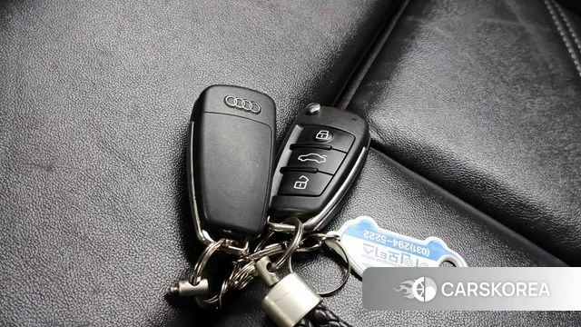 Audi Q3 (F3) id 4986286 из Кореи 22