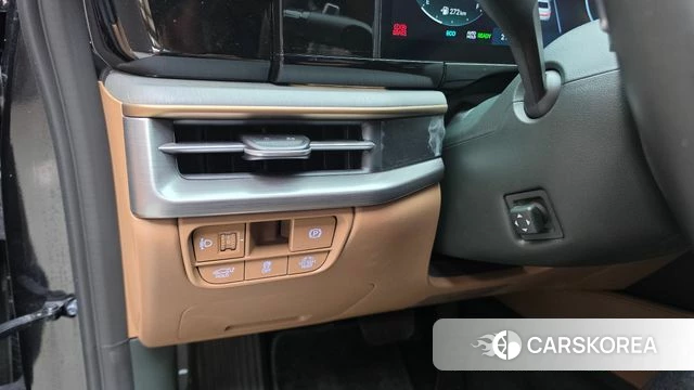 Hyundai Grandeur Hybrid (GN7) id 5033356 из Кореи 22