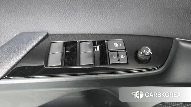 Toyota Prius 4th Generation id 4986991 из Кореи 22