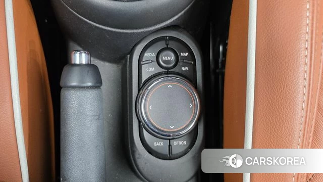 Mini Cooper S Convertible id 4930655 из Кореи 22