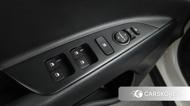 Kia Stonic id 5036023 из Кореи 22