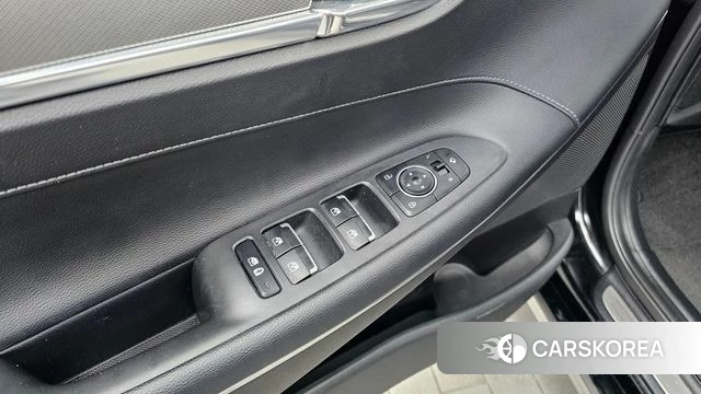 Hyundai The New Grandeur IG Hybrid id 5017363 из Кореи 22
