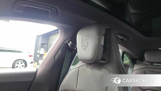 Porsche Taycan id 4966577 из Кореи 22