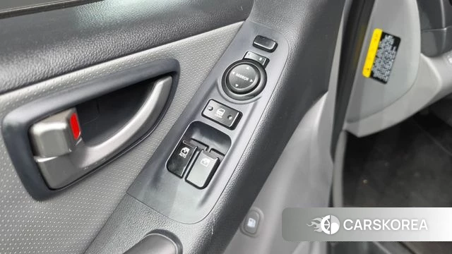 Hyundai The New Grand Starex id 4988534 из Кореи 22