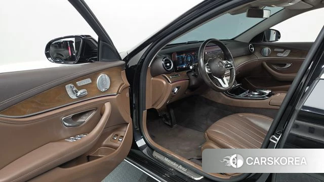 Mercedes-Benz E-Class W213 id 4943540 из Кореи 22
