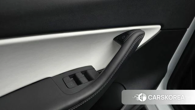 Tesla Model Y id 4959223 из Кореи 22
