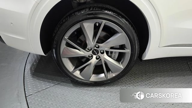 Genesis GV70 id 5021190 из Кореи 22