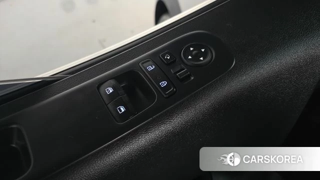 Hyundai Staria id 4783666 из Кореи 22