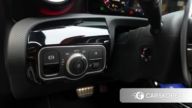 Mercedes-Benz A-Class W177 id 5011248 из Кореи 22