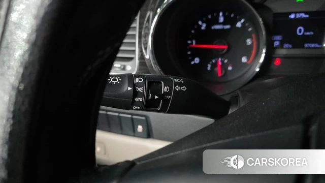 Kia The New Carnival id 4960112 из Кореи 22
