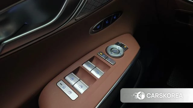 Genesis GV70 id 4957644 из Кореи 22
